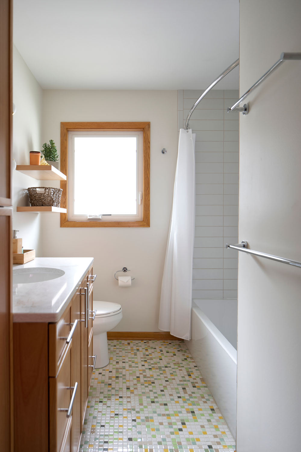 CASTLE BUILDING & REMODELING  | Jackie Le