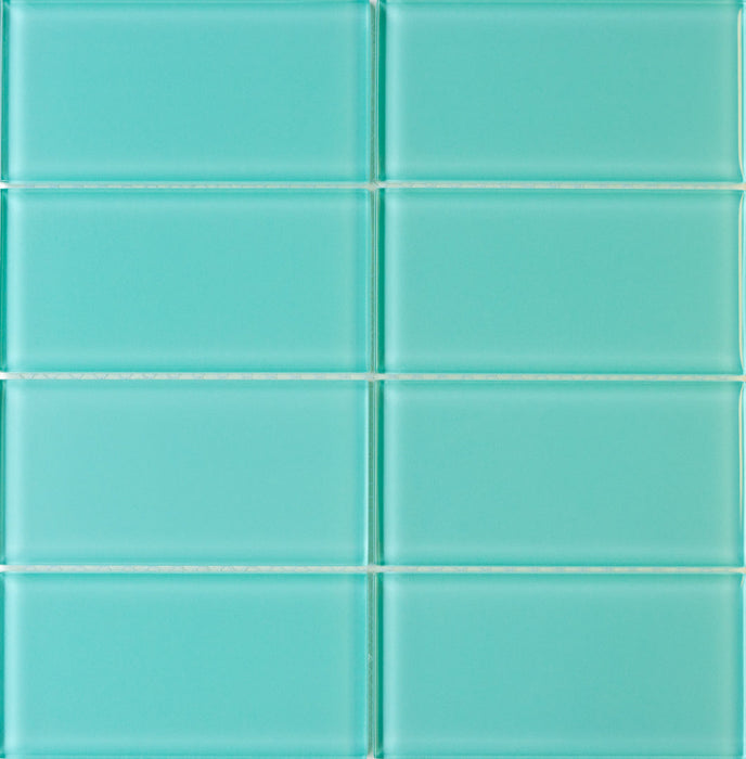 Sample of Lush Glass Subway Tile | Pool 3x6